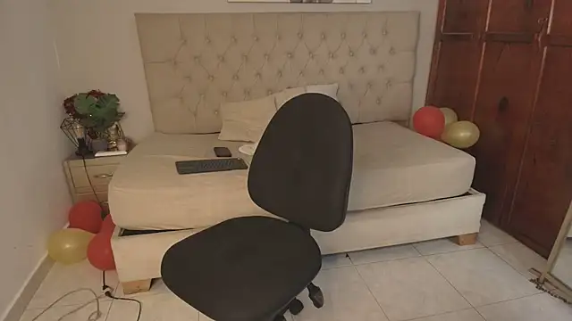 دردشة Trevor_vinc الجنسية المباشرة