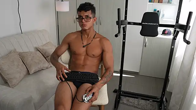 Chatroom XXX en direct de Paradise_boy__