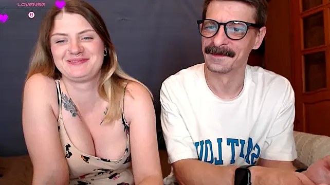 CozyCurves Live XXX-Chat