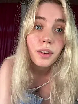 LovelyMiu Adlı Modelin Canlı XXX Sohbeti
