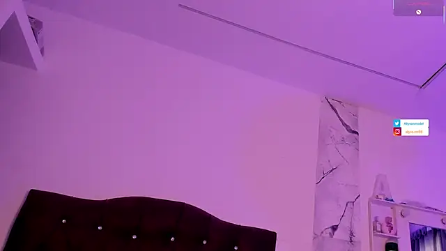 دردشة alysson_18 الجنسية المباشرة