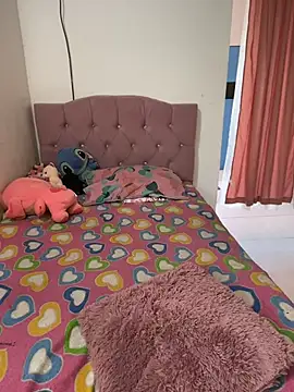 Chat XXX en directo de kiaradolls