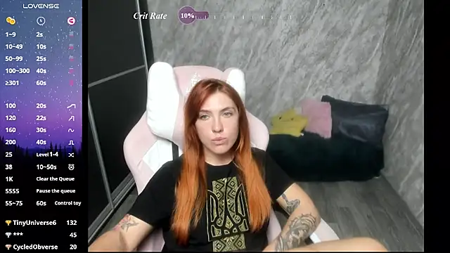 Reginasmilee's Live XXX Chat