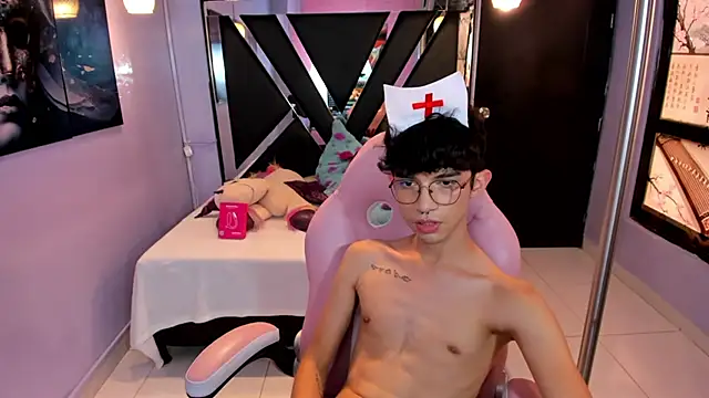 Chat +18 de LiamHeatx ao vivo