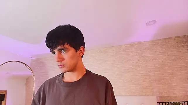 XXX chat uživo modela Axel_Draven