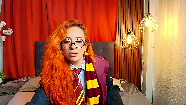 sahra_taylor_ Chat XXX in diretta