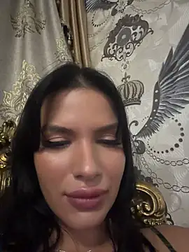 Chat XXX en directo de RaniaSnow