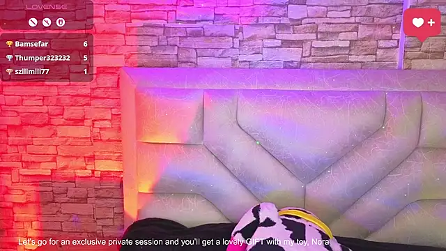 _jade_white_ Chat XXX live