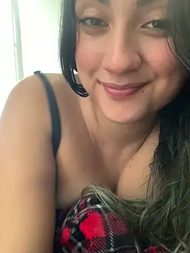 Chat +18 de Camilaafg ao vivo