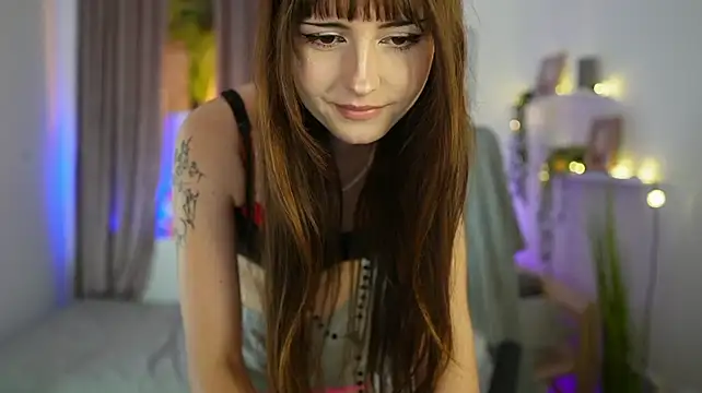 Chat XXX en directo de Ella_Young