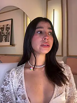دردشة Nanami_ الجنسية المباشرة