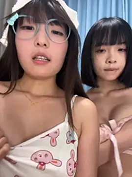 qiqi_x Webcam show