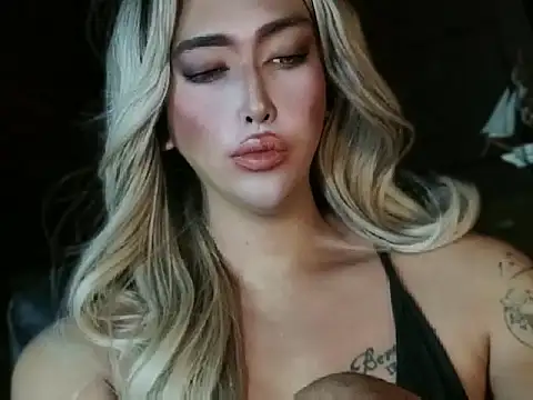prettybushy লাইভ XXX চ্যাট