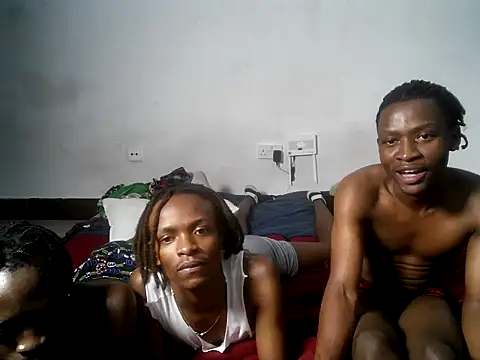 Czat XXX na żywo – threemanias