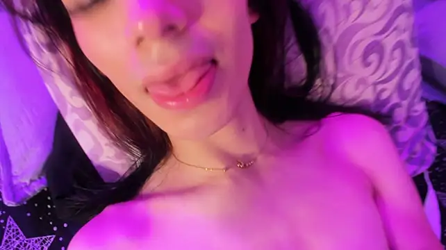 แชท XXX สดของ alisstarr
