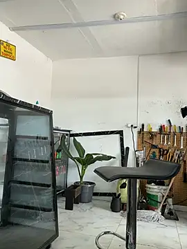 Paul22cm- 现场XXX聊天