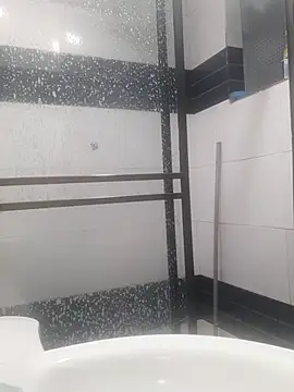 Kataleyamilf69_ Adlı Modelin Canlı XXX Sohbeti