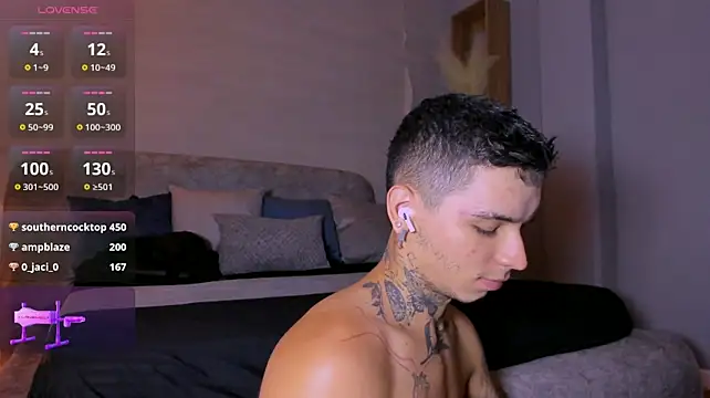 Ian_Castillo_ 即時 XXX 聊天