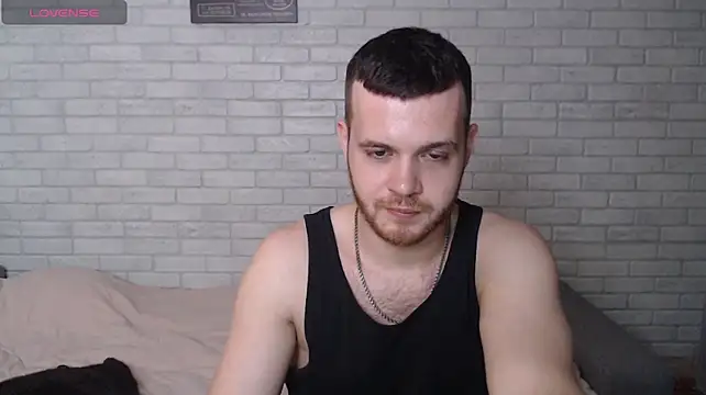 צ'אט XXX בשידור חי של Alexxx_horny