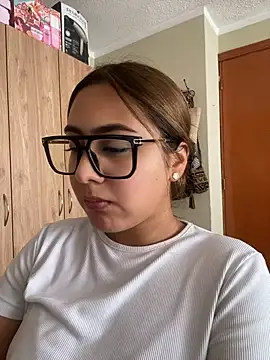 Miabonnett_'s Live XXX Chat