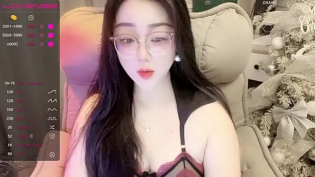 Monica-666888- 即時 XXX 聊天