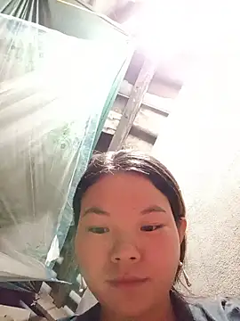 -AngelLina-69 即時 XXX 聊天
