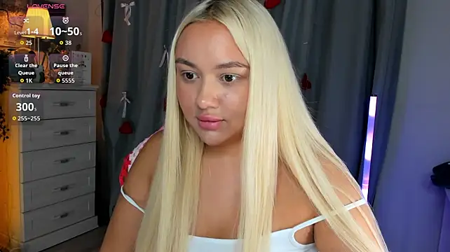 Živý XXX chat _Loneve__