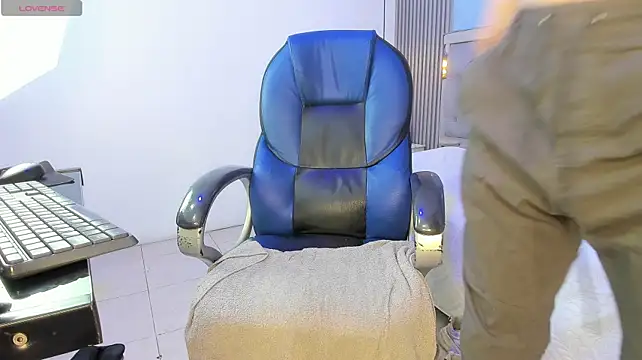 FelipeFriendly Live XXX-Chat