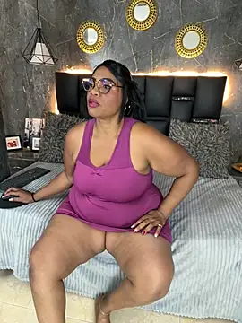 AranzalatinBlaks1 Adlı Modelin Canlı XXX Sohbeti
