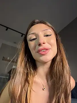 mollyyank Adlı Modelin Canlı XXX Sohbeti