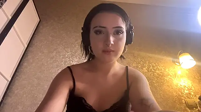 SharikaBabecki's Live XXX Chat