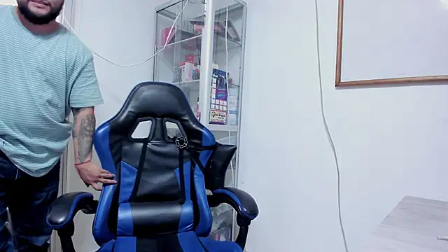 VINCEDMAGLIOO Live XXX-chat