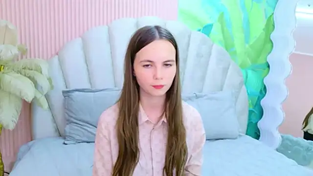 Chat XXX en directo de Thalia_Croft