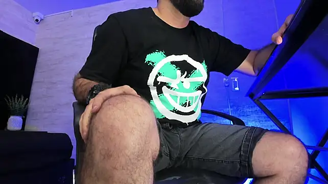 jhon_bear03 élő XXX-chatje