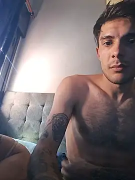 Agus2313's Live XXX Chat