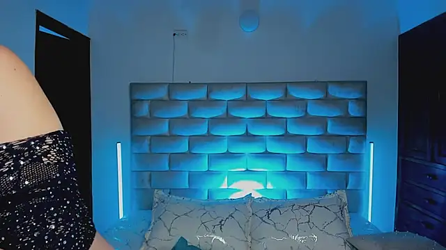 HollyGrey_'s Live XXX Chat