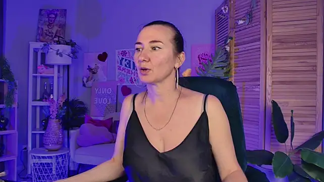 Chat XXX en directo de Golden_Dragon