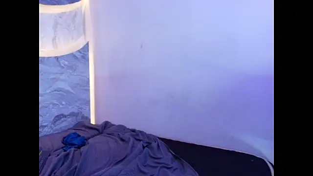 Tyler_schoby Chat XXX in diretta
