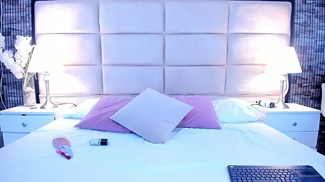 Chat XXX en directo de GabyMoreau