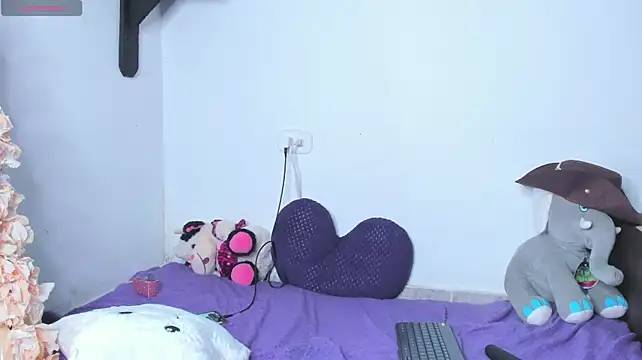 kyliewilso élő XXX-chatje
