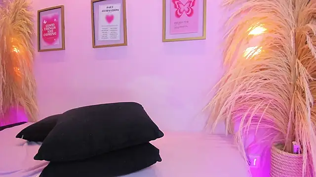 MiaaCarter_'s Live XXX Chat