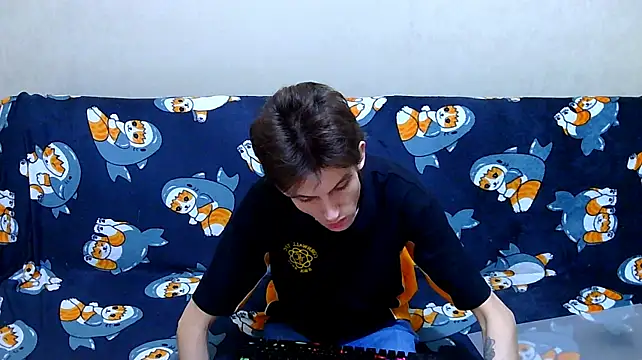 Lester_Broo Adlı Modelin Web Kamerası Şovu