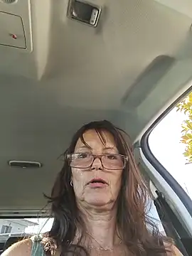 Živý XXX chat Lilithh999
