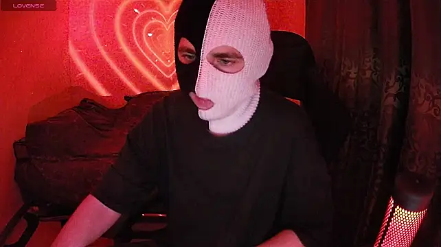 ZXCENSORED- Live XXX-chat
