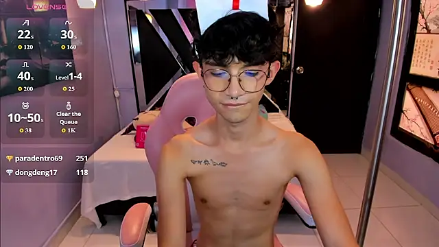Živý XXX chat LiamHeatx