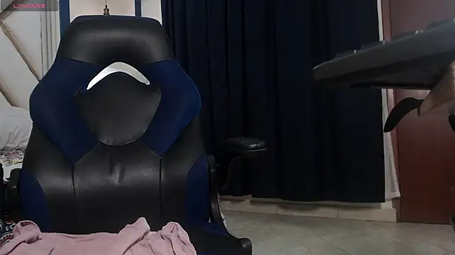 Živý XXX chat lilith_ayanami