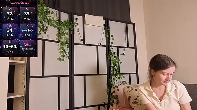 MyrtaMcclaney's Live XXX Chat