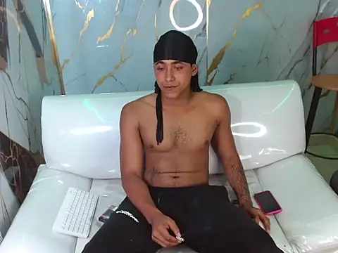 desireblack_ 在線直播表演