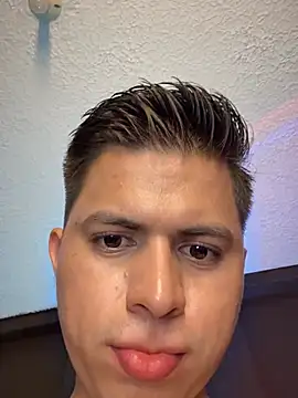 Chat +18 de Niicky1_ ao vivo
