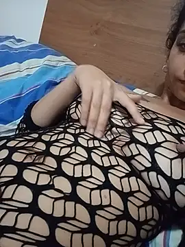 SecretHotCouple69 – Naživo XXX chat